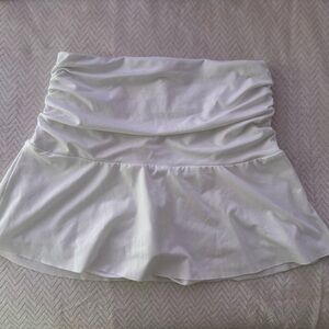 SHEIN White mini skirt